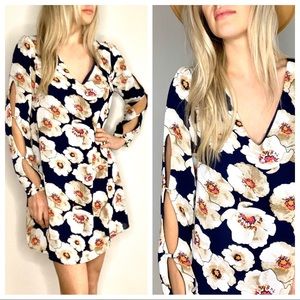 Esley Blue White Floral Cut Out Sleeve Tunic Dress